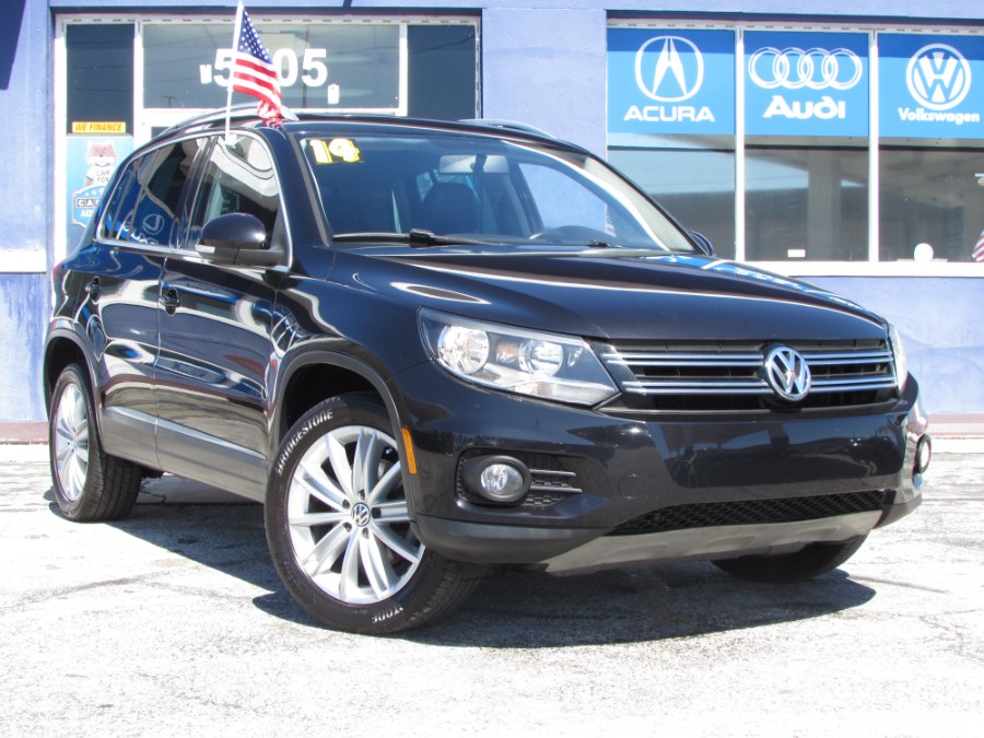2014 Volkswagen Tiguan 2WD 4dr Auto R-Line, available for sale in Orlando, Florida | VIP Auto Enterprise, Inc. Orlando, Florida 2014 Volkswagen Tiguan 2WD 4dr Auto R-Line, available for sale in Orlando, Florida | VIP Auto Enterprise, Inc. Orlando, Florida