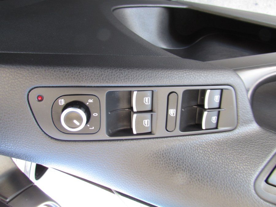 2014 Volkswagen Tiguan 2WD 4dr Auto R-Line, available for sale in Orlando, Florida | VIP Auto Enterprise, Inc. Orlando, Florida 2014 Volkswagen Tiguan 2WD 4dr Auto R-Line, available for sale in Orlando, Florida | VIP Auto Enterprise, Inc. Orlando, Florida