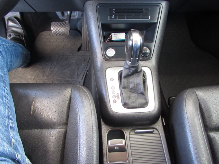 2014 Volkswagen Tiguan 2WD 4dr Auto R-Line, available for sale in Orlando, Florida | VIP Auto Enterprise, Inc. Orlando, Florida 2014 Volkswagen Tiguan 2WD 4dr Auto R-Line, available for sale in Orlando, Florida | VIP Auto Enterprise, Inc. Orlando, Florida