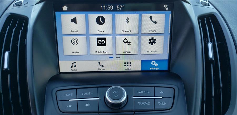 2017 Ford Escape SE FWD, available for sale in Little Ferry, New Jersey | Victoria Preowned Autos Inc. Little Ferry, New Jersey 2017 Ford Escape SE FWD, available for sale in Little Ferry, New Jersey | Victoria Preowned Autos Inc. Little Ferry, New Jersey