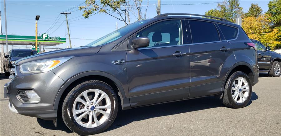 2017 Ford Escape SE FWD, available for sale in Little Ferry, New Jersey | Victoria Preowned Autos Inc. Little Ferry, New Jersey 2017 Ford Escape SE FWD, available for sale in Little Ferry, New Jersey | Victoria Preowned Autos Inc. Little Ferry, New Jersey