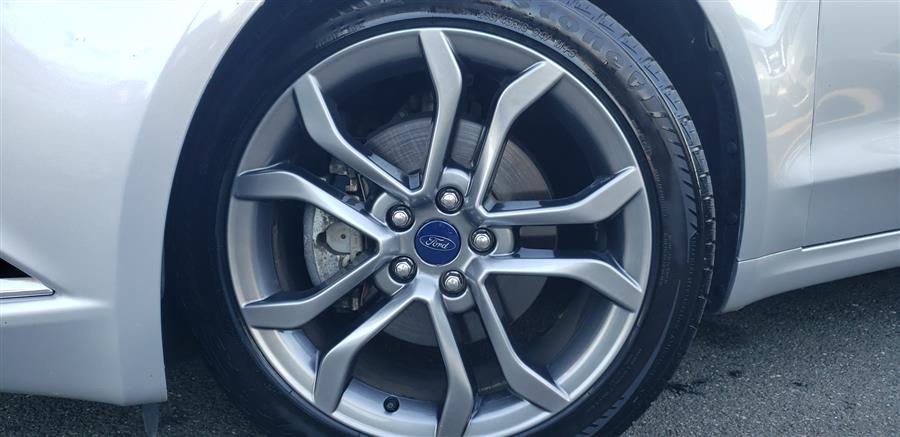 2017 Ford Fusion SE FWD, available for sale in Little Ferry, New Jersey | Victoria Preowned Autos Inc. Little Ferry, New Jersey 2017 Ford Fusion SE FWD, available for sale in Little Ferry, New Jersey | Victoria Preowned Autos Inc. Little Ferry, New Jersey