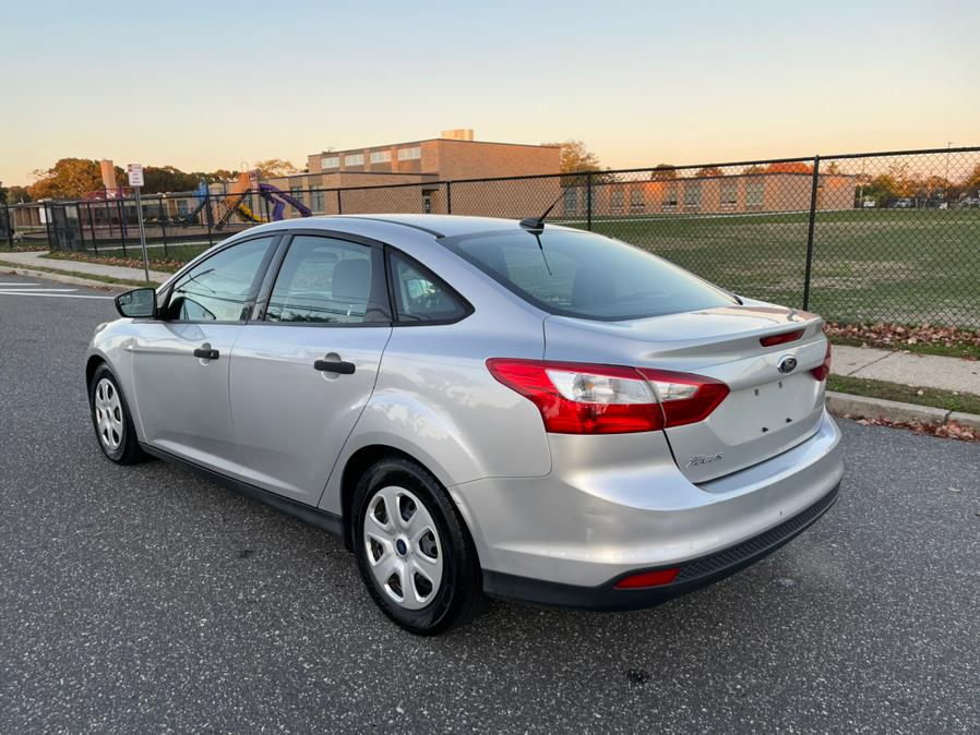 2014 Ford Focus 4dr Sdn S, available for sale in Copiague, New York | Great Deal Motors. Copiague, New York 2014 Ford Focus 4dr Sdn S, available for sale in Copiague, New York | Great Deal Motors. Copiague, New York