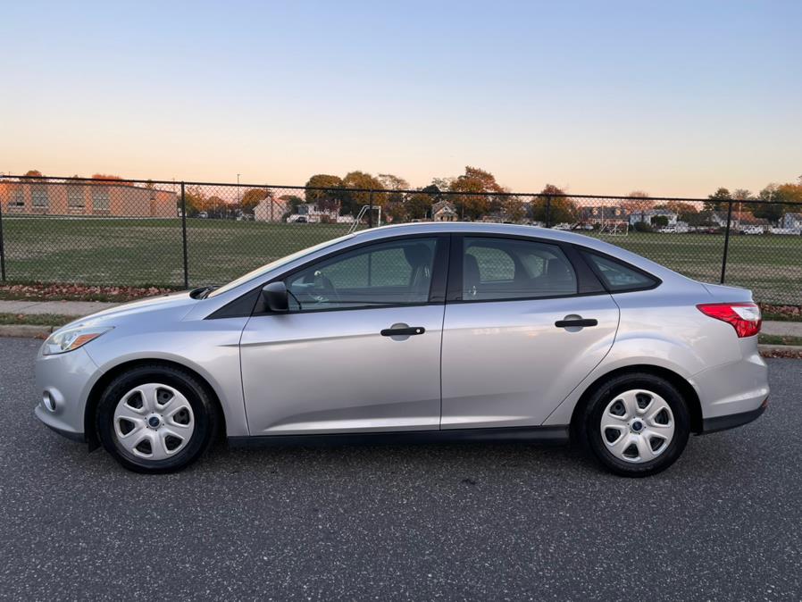 2014 Ford Focus 4dr Sdn S, available for sale in Copiague, New York | Great Deal Motors. Copiague, New York 2014 Ford Focus 4dr Sdn S, available for sale in Copiague, New York | Great Deal Motors. Copiague, New York