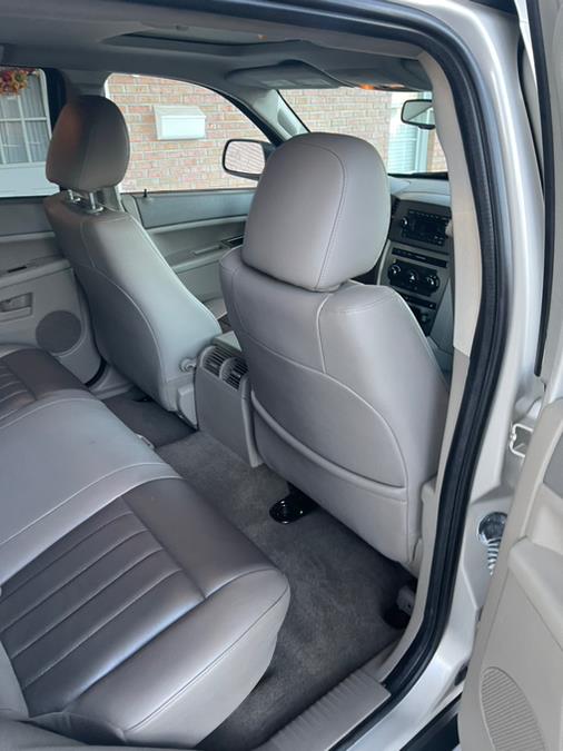 Used Jeep Grand Cherokee 4WD 4dr Laredo 2007 | Supreme Automotive. New Britain, Connecticut Used Jeep Grand Cherokee 4WD 4dr Laredo 2007 | Supreme Automotive. New Britain, Connecticut