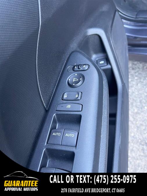 Used Honda Civic LX 4dr Sedan CVT 2016 | Guarantee Approval Motors. Bridgeport, Connecticut Used Honda Civic LX 4dr Sedan CVT 2016 | Guarantee Approval Motors. Bridgeport, Connecticut