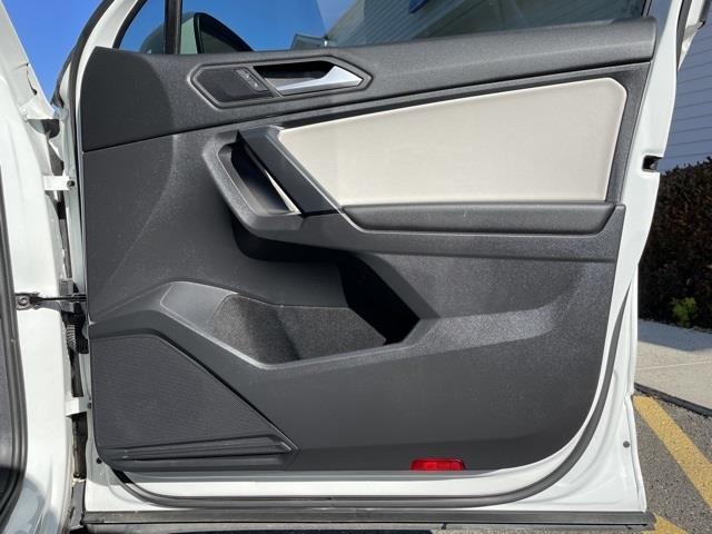 Used Volkswagen Tiguan 2.0T SE 2019 | Blasius Federal Road. Brookfield, Connecticut Used Volkswagen Tiguan 2.0T SE 2019 | Blasius Federal Road. Brookfield, Connecticut