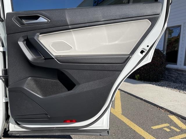Used Volkswagen Tiguan 2.0T SE 2019 | Blasius Federal Road. Brookfield, Connecticut Used Volkswagen Tiguan 2.0T SE 2019 | Blasius Federal Road. Brookfield, Connecticut