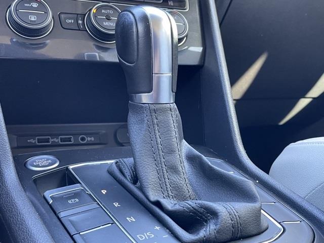 Used Volkswagen Tiguan 2.0T SE 2019 | Blasius Federal Road. Brookfield, Connecticut Used Volkswagen Tiguan 2.0T SE 2019 | Blasius Federal Road. Brookfield, Connecticut