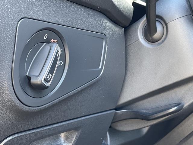 Used Volkswagen Tiguan 2.0T SE 2019 | Blasius Federal Road. Brookfield, Connecticut Used Volkswagen Tiguan 2.0T SE 2019 | Blasius Federal Road. Brookfield, Connecticut