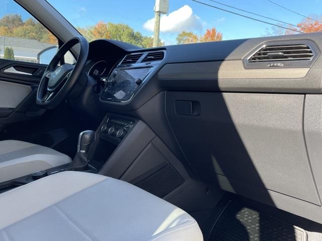 Used Volkswagen Tiguan 2.0T SE 2019 | Blasius Federal Road. Brookfield, Connecticut Used Volkswagen Tiguan 2.0T SE 2019 | Blasius Federal Road. Brookfield, Connecticut