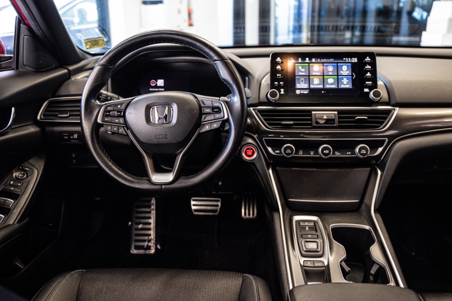 Used Honda Accord Sedan Sport 2.0T Auto 2019 | 26 Motors Long Island. ELMONT, New York Used Honda Accord Sedan Sport 2.0T Auto 2019 | 26 Motors Long Island. ELMONT, New York