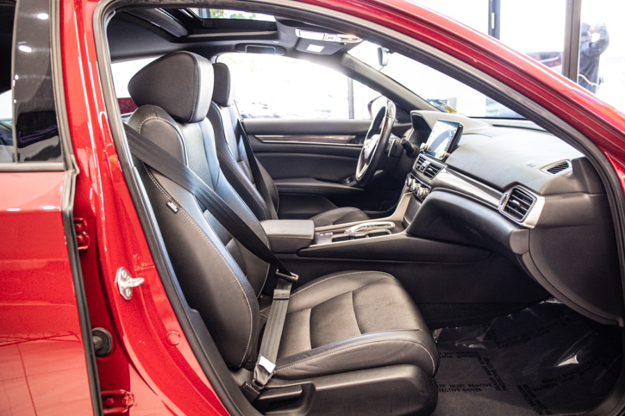 Used Honda Accord Sedan Sport 2.0T Auto 2019 | 26 Motors Long Island. ELMONT, New York Used Honda Accord Sedan Sport 2.0T Auto 2019 | 26 Motors Long Island. ELMONT, New York