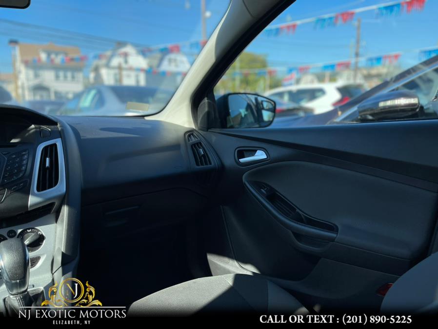 Used Ford Focus 4dr Sdn SE 2013 | NJ Exotic Motors. Elizabeth, New Jersey Used Ford Focus 4dr Sdn SE 2013 | NJ Exotic Motors. Elizabeth, New Jersey