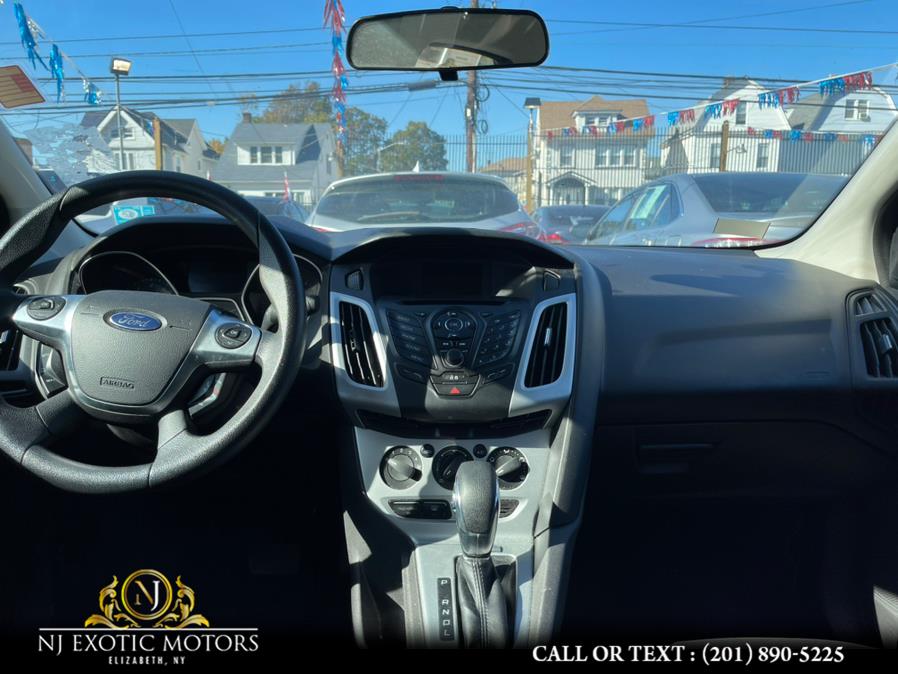 Used Ford Focus 4dr Sdn SE 2013 | NJ Exotic Motors. Elizabeth, New Jersey Used Ford Focus 4dr Sdn SE 2013 | NJ Exotic Motors. Elizabeth, New Jersey