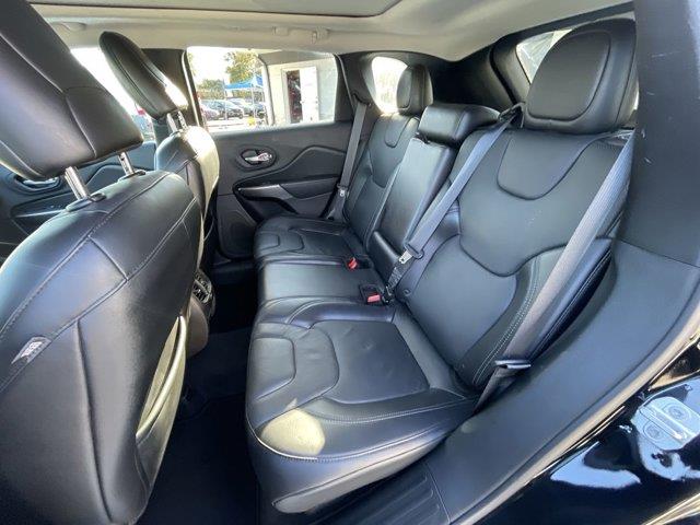 Used Jeep Cherokee Limited 2019 | Camy Cars. Great Neck, New York Used Jeep Cherokee Limited 2019 | Camy Cars. Great Neck, New York