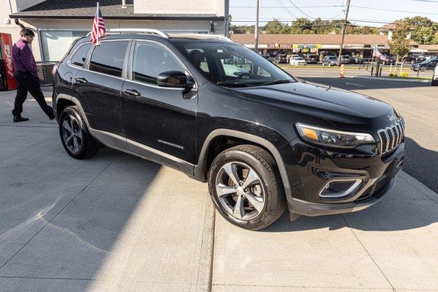 Used Jeep Cherokee Limited 2019 | Camy Cars. Great Neck, New York Used Jeep Cherokee Limited 2019 | Camy Cars. Great Neck, New York