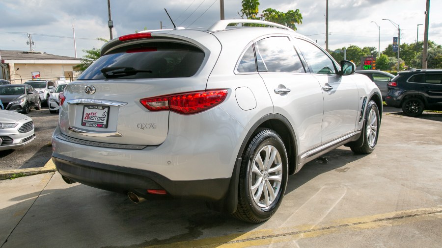 2015 Infiniti QX70 AWD 4dr, available for sale in Miami, Florida | 26 Motors Miami. Miami, Florida 2015 Infiniti QX70 AWD 4dr, available for sale in Miami, Florida | 26 Motors Miami. Miami, Florida