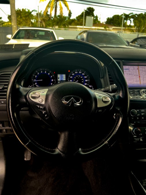 2015 Infiniti QX70 AWD 4dr, available for sale in Miami, Florida | 26 Motors Miami. Miami, Florida 2015 Infiniti QX70 AWD 4dr, available for sale in Miami, Florida | 26 Motors Miami. Miami, Florida