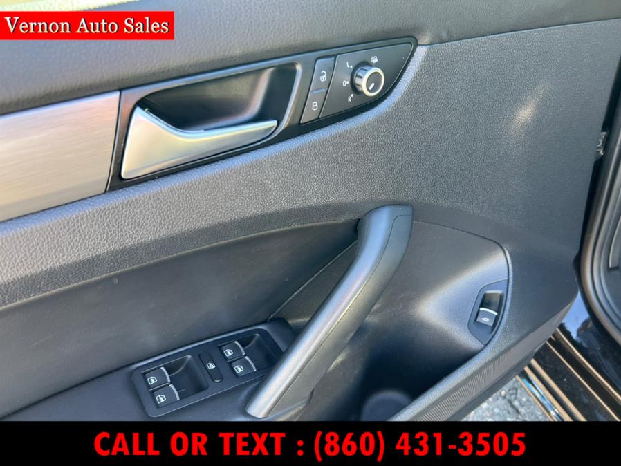 2014 Volkswagen Passat 4dr Sdn 1.8T Auto SE w/Sunroof PZEV, available for sale in Manchester, Connecticut | Vernon Auto Sale & Service. Manchester, Connecticut 2014 Volkswagen Passat 4dr Sdn 1.8T Auto SE w/Sunroof PZEV, available for sale in Manchester, Connecticut | Vernon Auto Sale & Service. Manchester, Connecticut