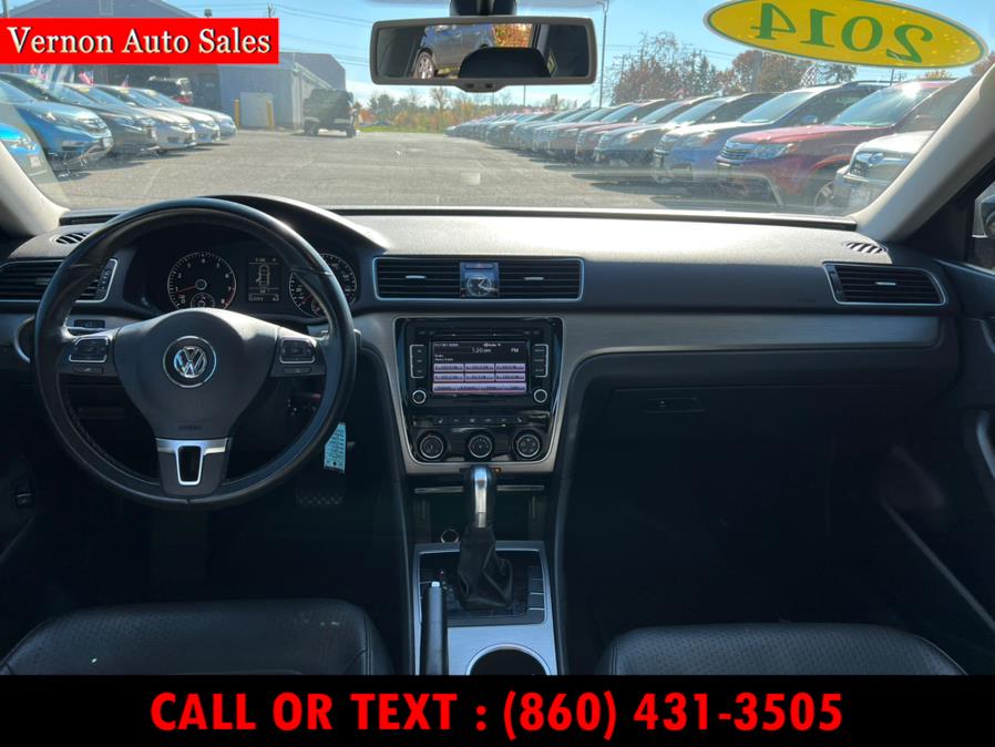 2014 Volkswagen Passat 4dr Sdn 1.8T Auto SE w/Sunroof PZEV, available for sale in Manchester, Connecticut | Vernon Auto Sale & Service. Manchester, Connecticut 2014 Volkswagen Passat 4dr Sdn 1.8T Auto SE w/Sunroof PZEV, available for sale in Manchester, Connecticut | Vernon Auto Sale & Service. Manchester, Connecticut