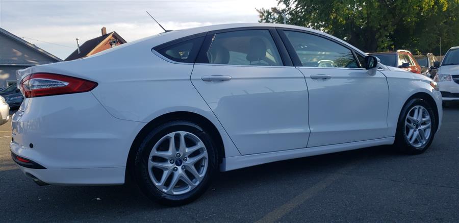 2016 Ford Fusion 4dr Sdn SE FWD, available for sale in Little Ferry, New Jersey | Victoria Preowned Autos Inc. Little Ferry, New Jersey 2016 Ford Fusion 4dr Sdn SE FWD, available for sale in Little Ferry, New Jersey | Victoria Preowned Autos Inc. Little Ferry, New Jersey