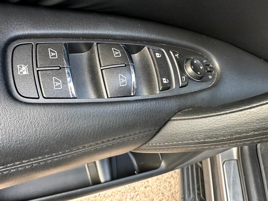 2013 INFINITI QX56 4WD 4dr *Ltd Avail*, available for sale in Manchester, Connecticut | Carsonmain LLC. Manchester, Connecticut 2013 INFINITI QX56 4WD 4dr *Ltd Avail*, available for sale in Manchester, Connecticut | Carsonmain LLC. Manchester, Connecticut