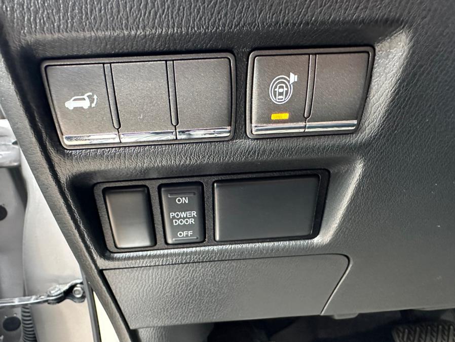 2013 INFINITI QX56 4WD 4dr *Ltd Avail*, available for sale in Manchester, Connecticut | Carsonmain LLC. Manchester, Connecticut 2013 INFINITI QX56 4WD 4dr *Ltd Avail*, available for sale in Manchester, Connecticut | Carsonmain LLC. Manchester, Connecticut