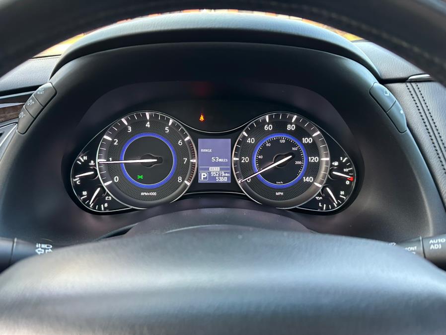 2013 INFINITI QX56 4WD 4dr *Ltd Avail*, available for sale in Manchester, Connecticut | Carsonmain LLC. Manchester, Connecticut 2013 INFINITI QX56 4WD 4dr *Ltd Avail*, available for sale in Manchester, Connecticut | Carsonmain LLC. Manchester, Connecticut