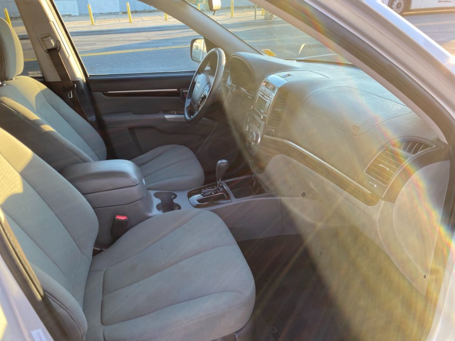 2011 Hyundai Santa Fe AWD 4dr I4 Auto GLS, available for sale in Middle Village, New York | Middle Village Motors . Middle Village, New York 2011 Hyundai Santa Fe AWD 4dr I4 Auto GLS, available for sale in Middle Village, New York | Middle Village Motors . Middle Village, New York