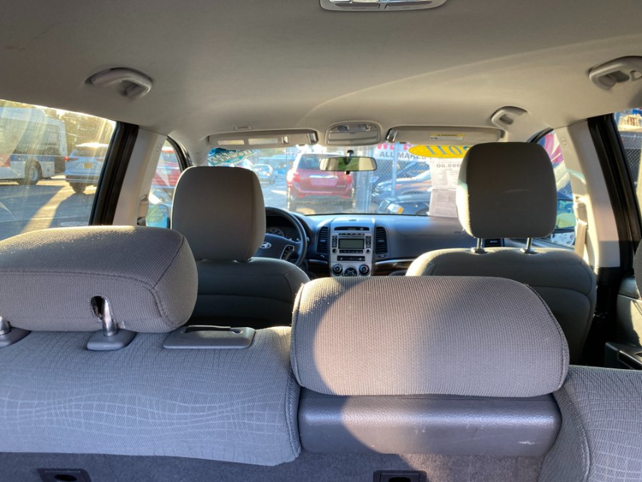 2011 Hyundai Santa Fe AWD 4dr I4 Auto GLS, available for sale in Middle Village, New York | Middle Village Motors . Middle Village, New York 2011 Hyundai Santa Fe AWD 4dr I4 Auto GLS, available for sale in Middle Village, New York | Middle Village Motors . Middle Village, New York