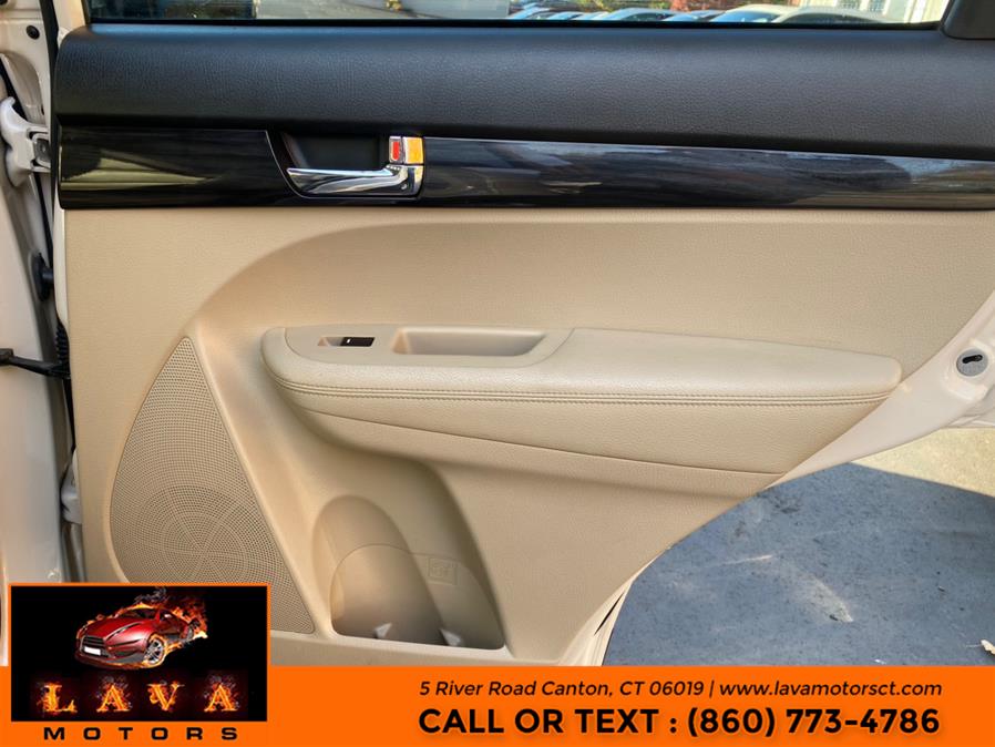 Used Kia Sorento 2WD 4dr I4 LX 2011 | Lava Motors. Canton, Connecticut Used Kia Sorento 2WD 4dr I4 LX 2011 | Lava Motors. Canton, Connecticut