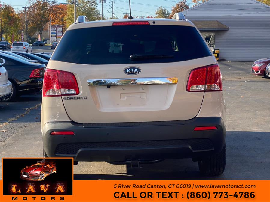 Used Kia Sorento 2WD 4dr I4 LX 2011 | Lava Motors. Canton, Connecticut Used Kia Sorento 2WD 4dr I4 LX 2011 | Lava Motors. Canton, Connecticut
