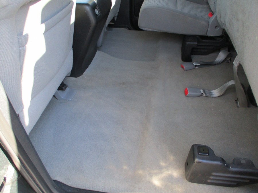 2007 Toyota Tundra 4WD Double 145.7" 5.7L V8 SR5 (Natl, available for sale in Suffield, Connecticut | Suffield Auto LLC. Suffield, Connecticut 2007 Toyota Tundra 4WD Double 145.7" 5.7L V8 SR5 (Natl, available for sale in Suffield, Connecticut | Suffield Auto LLC. Suffield, Connecticut