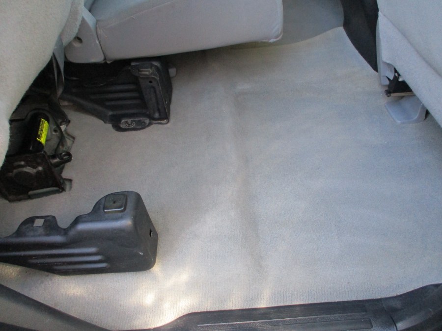 2007 Toyota Tundra 4WD Double 145.7" 5.7L V8 SR5 (Natl, available for sale in Suffield, Connecticut | Suffield Auto LLC. Suffield, Connecticut 2007 Toyota Tundra 4WD Double 145.7" 5.7L V8 SR5 (Natl, available for sale in Suffield, Connecticut | Suffield Auto LLC. Suffield, Connecticut