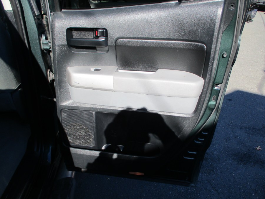 2007 Toyota Tundra 4WD Double 145.7" 5.7L V8 SR5 (Natl, available for sale in Suffield, Connecticut | Suffield Auto LLC. Suffield, Connecticut 2007 Toyota Tundra 4WD Double 145.7" 5.7L V8 SR5 (Natl, available for sale in Suffield, Connecticut | Suffield Auto LLC. Suffield, Connecticut