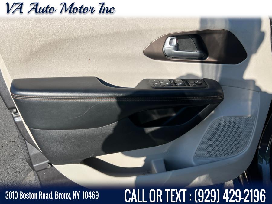 Used Chrysler Pacifica Touring-L FWD 2017 | VA Auto Motor Inc. Bronx, New York Used Chrysler Pacifica Touring-L FWD 2017 | VA Auto Motor Inc. Bronx, New York