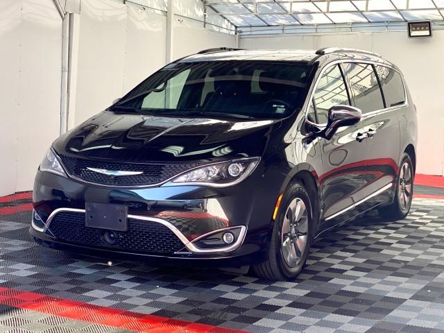 Used Chrysler Pacifica Hybrid Limited 2020 | Queens Auto Mall. Richmond Hill, New York Used Chrysler Pacifica Hybrid Limited 2020 | Queens Auto Mall. Richmond Hill, New York