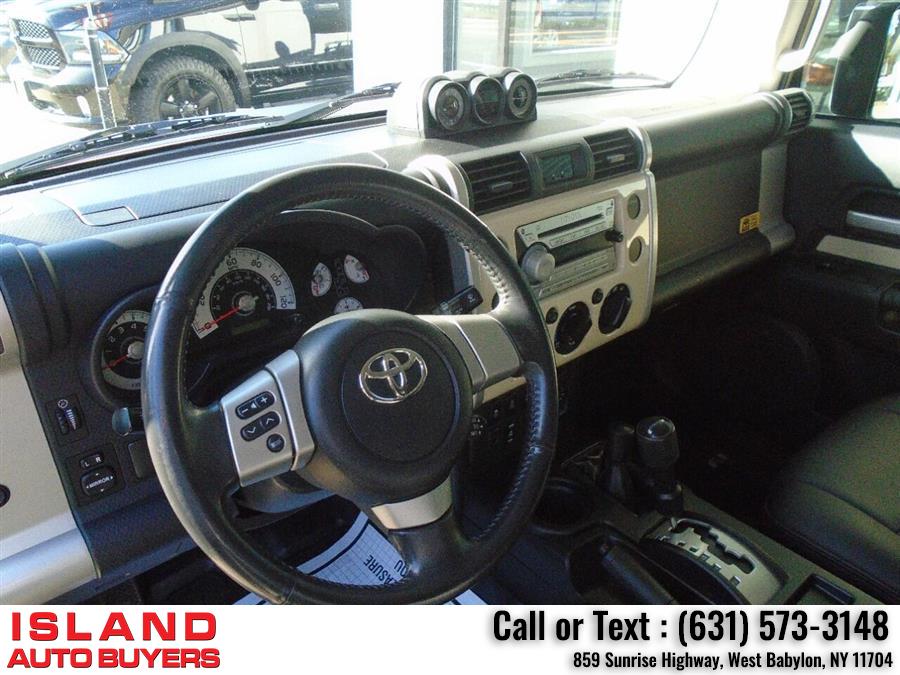 Used Toyota Fj Cruiser Base 4x4 4dr SUV 5A 2010 | Island Auto Buyers. West Babylon, New York Used Toyota Fj Cruiser Base 4x4 4dr SUV 5A 2010 | Island Auto Buyers. West Babylon, New York