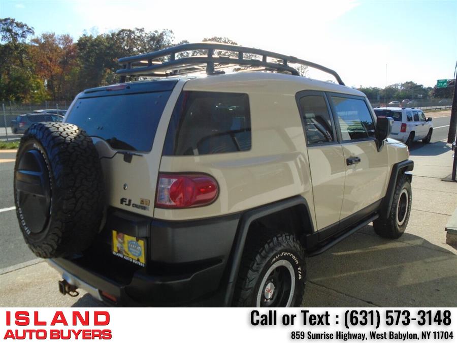 Used Toyota Fj Cruiser Base 4x4 4dr SUV 5A 2010 | Island Auto Buyers. West Babylon, New York Used Toyota Fj Cruiser Base 4x4 4dr SUV 5A 2010 | Island Auto Buyers. West Babylon, New York