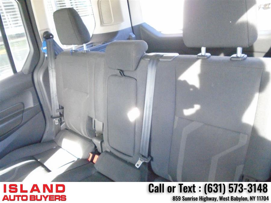 Used Ford Transit Connect Wagon XLT 4dr SWB Mini Van w/Rear Liftgate 2014 | Island Auto Buyers. West Babylon, New York Used Ford Transit Connect Wagon XLT 4dr SWB Mini Van w/Rear Liftgate 2014 | Island Auto Buyers. West Babylon, New York