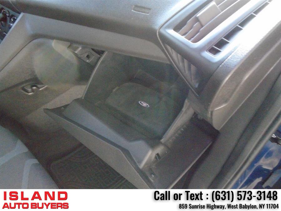 Used Ford Transit Connect Wagon XLT 4dr SWB Mini Van w/Rear Liftgate 2014 | Island Auto Buyers. West Babylon, New York Used Ford Transit Connect Wagon XLT 4dr SWB Mini Van w/Rear Liftgate 2014 | Island Auto Buyers. West Babylon, New York
