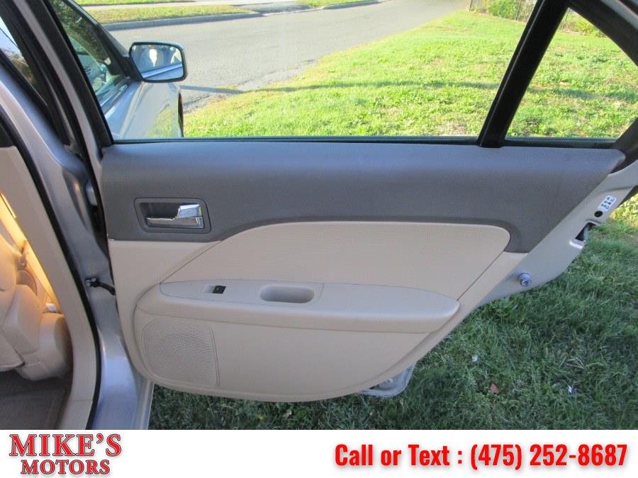 Used Mercury Milan 4dr Sdn V6 Premier FWD 2009 | Mike's Motors LLC. Stratford, Connecticut Used Mercury Milan 4dr Sdn V6 Premier FWD 2009 | Mike's Motors LLC. Stratford, Connecticut