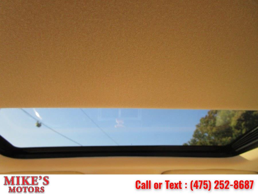 Used Mercury Milan 4dr Sdn V6 Premier FWD 2009 | Mike's Motors LLC. Stratford, Connecticut Used Mercury Milan 4dr Sdn V6 Premier FWD 2009 | Mike's Motors LLC. Stratford, Connecticut