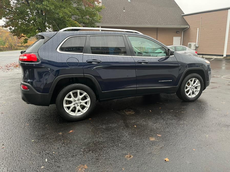 Used Jeep Cherokee 4WD 4dr Latitude 2014 | Good Guys Auto House. Southington, Connecticut Used Jeep Cherokee 4WD 4dr Latitude 2014 | Good Guys Auto House. Southington, Connecticut