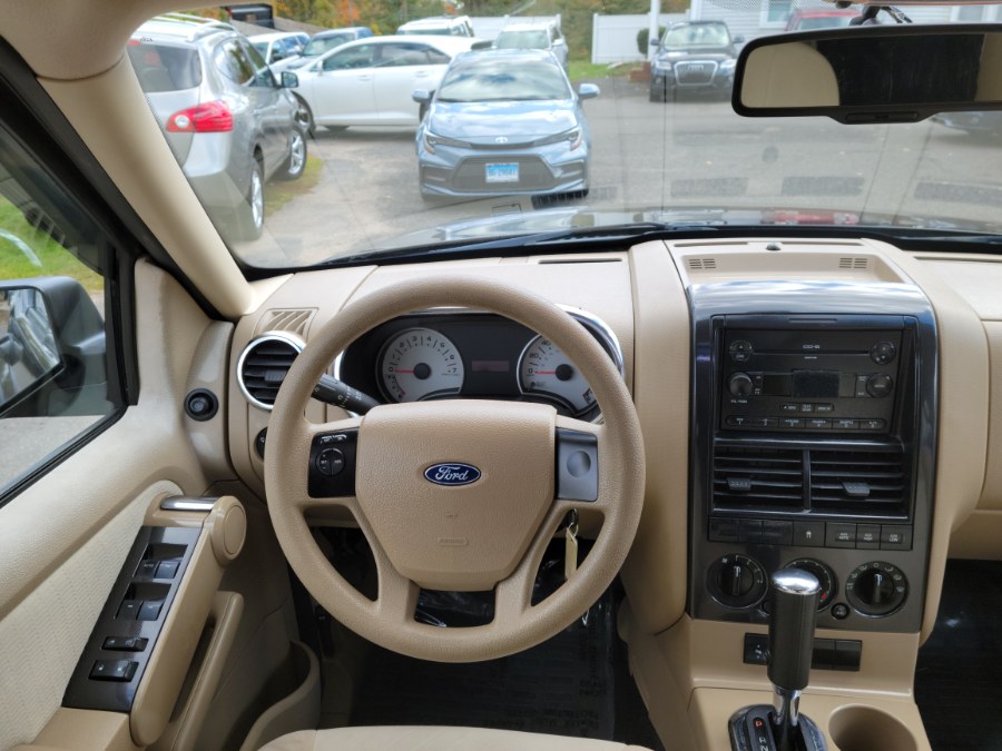 2007 Ford Explorer Sport Trac 4WD 4dr V8 XLT W/Sunroof, available for sale in East Windsor, Connecticut | Toro Auto. East Windsor, Connecticut 2007 Ford Explorer Sport Trac 4WD 4dr V8 XLT W/Sunroof, available for sale in East Windsor, Connecticut | Toro Auto. East Windsor, Connecticut