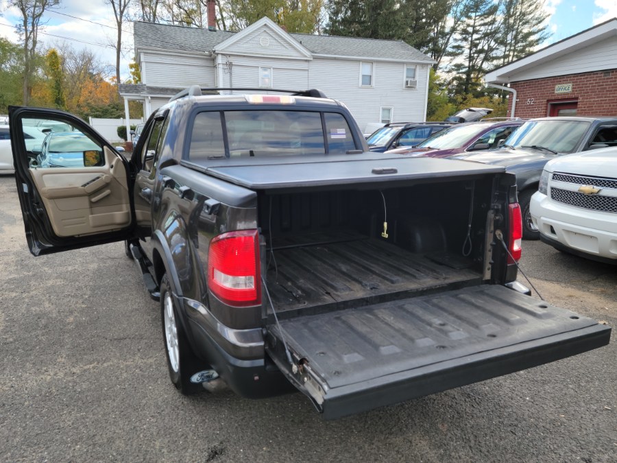 2007 Ford Explorer Sport Trac 4WD 4dr V8 XLT W/Sunroof, available for sale in East Windsor, Connecticut | Toro Auto. East Windsor, Connecticut 2007 Ford Explorer Sport Trac 4WD 4dr V8 XLT W/Sunroof, available for sale in East Windsor, Connecticut | Toro Auto. East Windsor, Connecticut