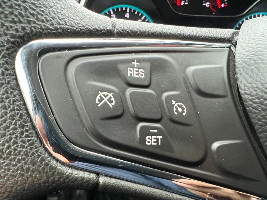 2017 Chevrolet Cruze 4dr Sdn 1.4L LT w/1SD, available for sale in Bristol, Connecticut | Bristol Auto Center LLC. Bristol, Connecticut 2017 Chevrolet Cruze 4dr Sdn 1.4L LT w/1SD, available for sale in Bristol, Connecticut | Bristol Auto Center LLC. Bristol, Connecticut
