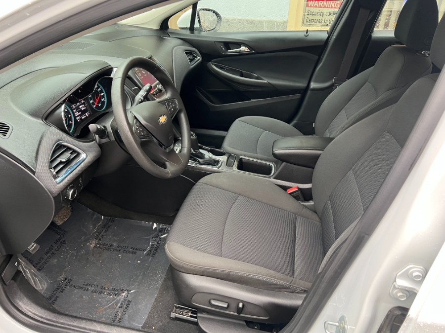 2017 Chevrolet Cruze 4dr Sdn 1.4L LT w/1SD, available for sale in Bristol, Connecticut | Bristol Auto Center LLC. Bristol, Connecticut 2017 Chevrolet Cruze 4dr Sdn 1.4L LT w/1SD, available for sale in Bristol, Connecticut | Bristol Auto Center LLC. Bristol, Connecticut
