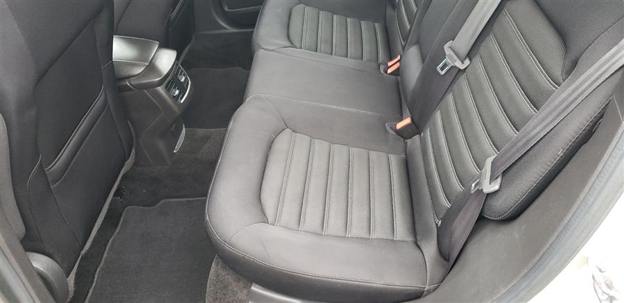Used Ford Fusion 4dr Sdn SE FWD 2015 | Victoria Preowned Autos Inc. Little Ferry, New Jersey Used Ford Fusion 4dr Sdn SE FWD 2015 | Victoria Preowned Autos Inc. Little Ferry, New Jersey